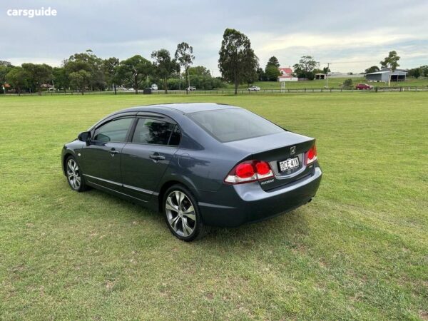 2009 Honda Civic VTi - Image 2