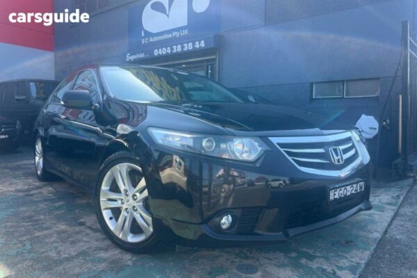 2011 Honda Accord Euro Luxury 10 MY12 - Image 4